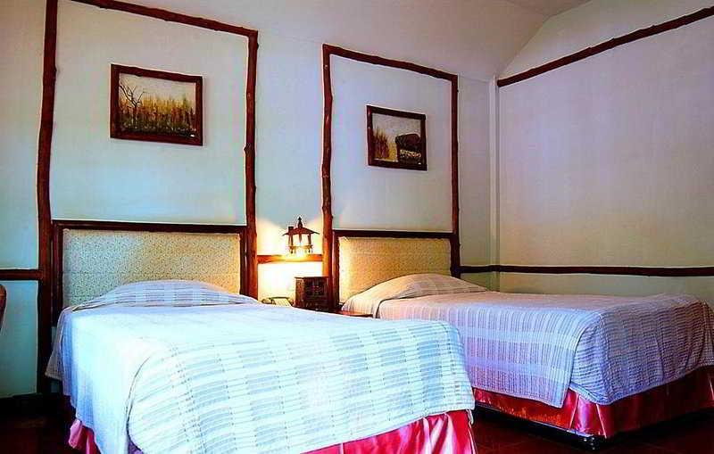Rooks Holiday Hotel & Resort ماي هونج سون المظهر الخارجي الصورة
